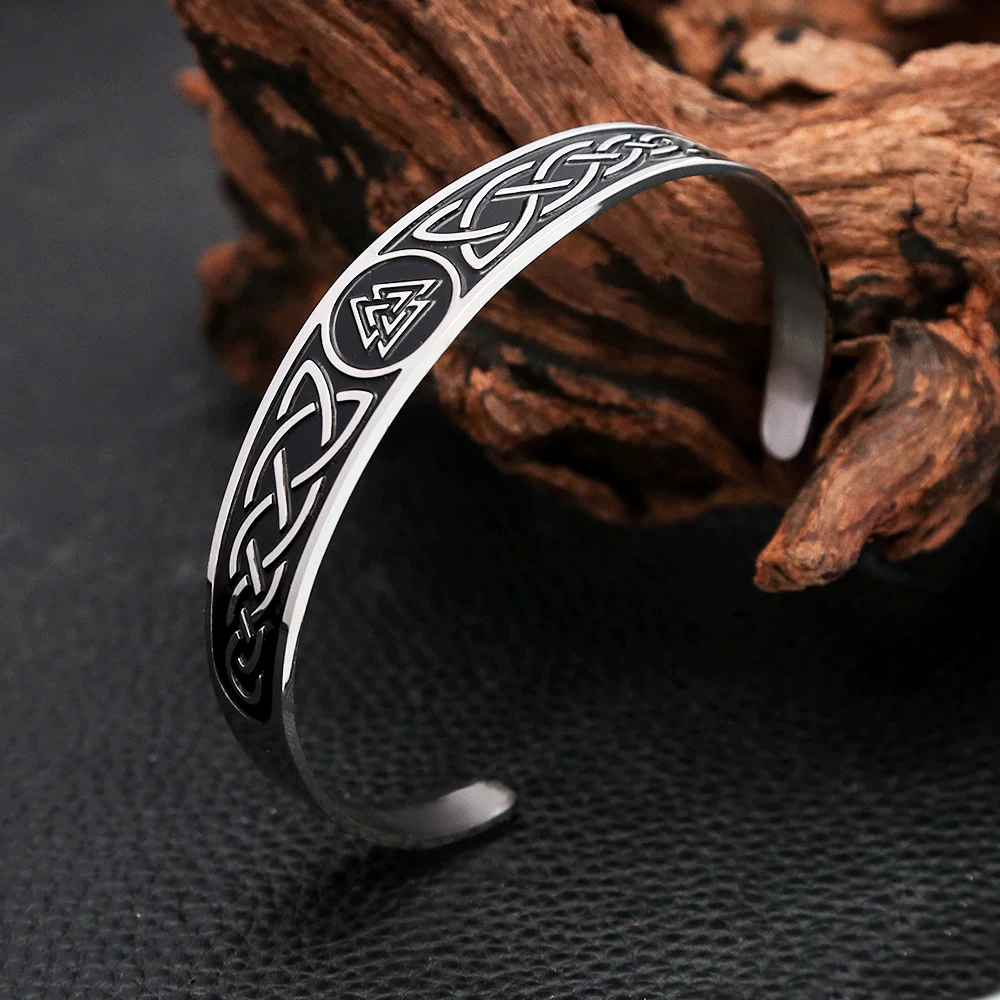 Retro Viking Valknut Cuff Bracelet Stainless Steel Celtic Triquetra Knot Open Wrist Bangle Men Nordic Totem Punk Jewelry Gift