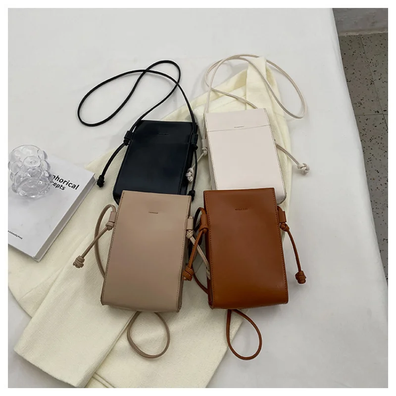 Fashion Versatile Crossbody Bag 2023 New Ins Simple Soft Leather Shoulder Bag Women Light Zero Wallet Mobile Bag