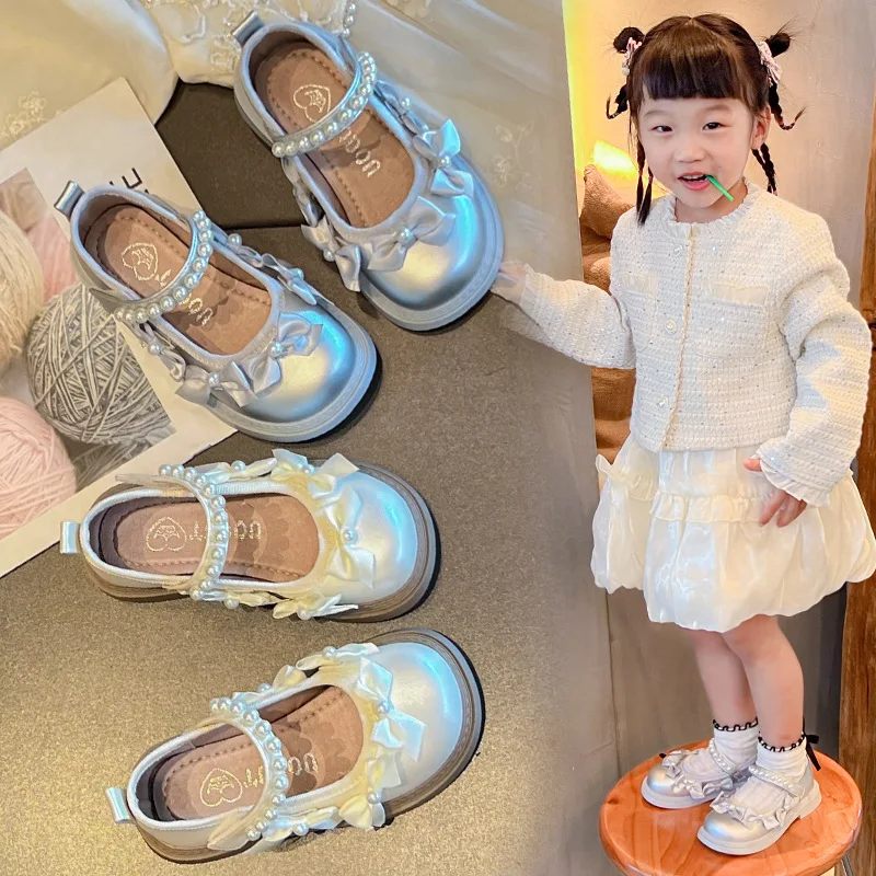 

Girls Princess Shoes Sweet Bows Ins Trendy Kids Leather Shoes Non-slip Soft Sole 2025 New Children Flats Performance Dance Cute