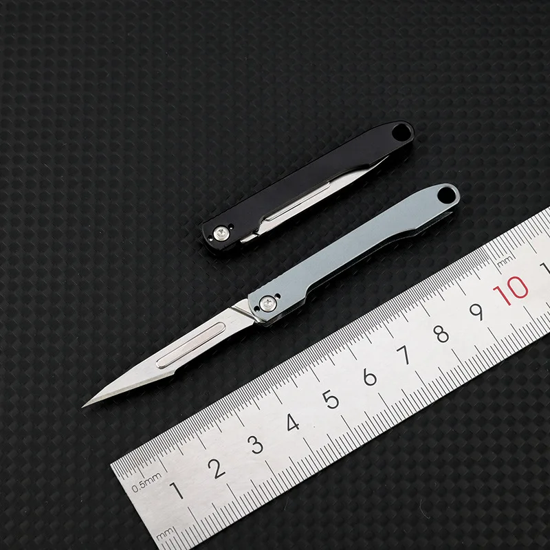 Imagem -02 - Mini Titanium Alloy Scalpel Folding Knife Chaveiro Pocket Utility Knife Ferramenta de Autodefesa Lâmina Substituível Edc Survival Gadge No11blade