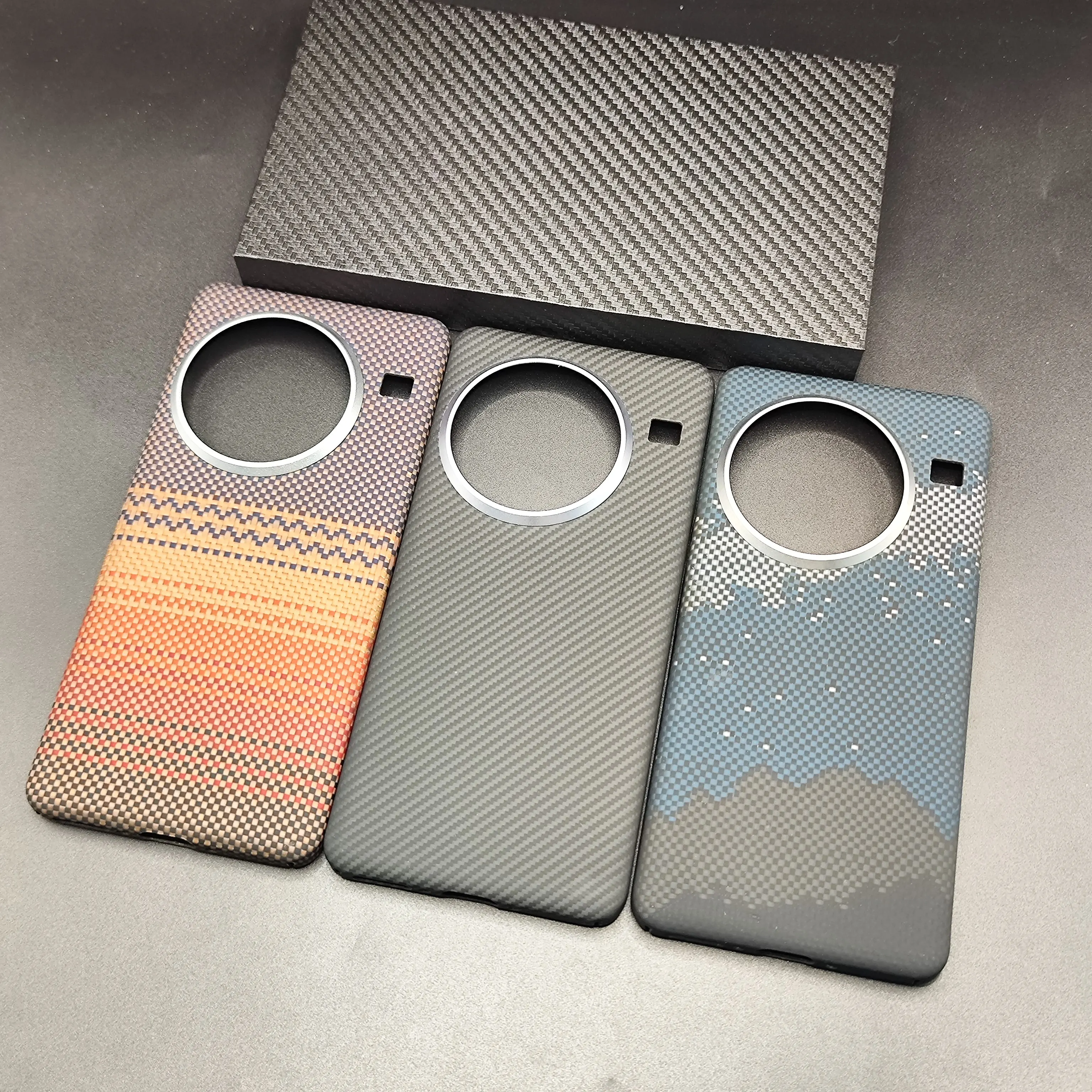 

Подходит для OnePlus 13, жесткий чехол MagSafe из арамидного углеродного волокна Kevlar 1500D, ультратонкий магнитный черный 13T, легкий вес