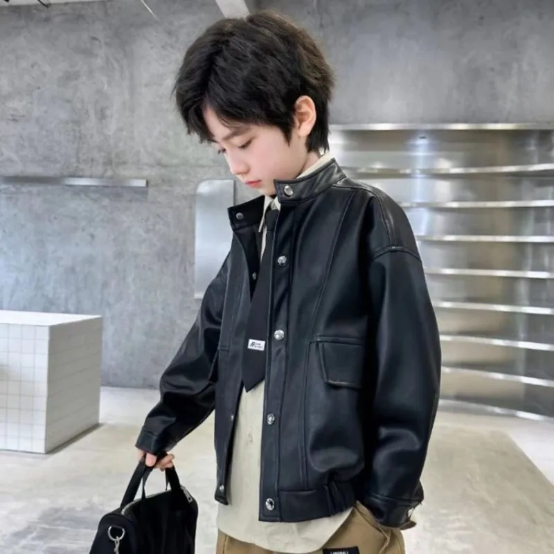 

Весенняя куртка из искусственной кожи для мальчиков, весна 202, мотоциклетный стиль в стиле ретро, мягкий материал «облачный материал», модная мода для детей 8–14 лет