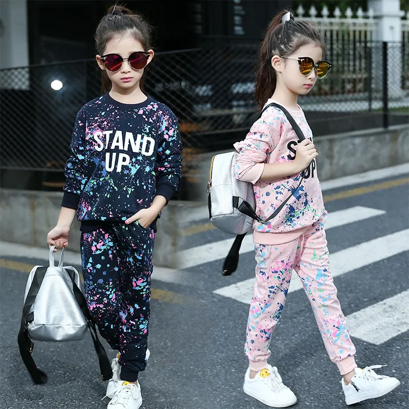 

New Girls Graffiti Two Piece Suit 2024 Autumn Kids Round Neck Sports Suit Children Long-sleeved Cotton Two-piece Track Suit