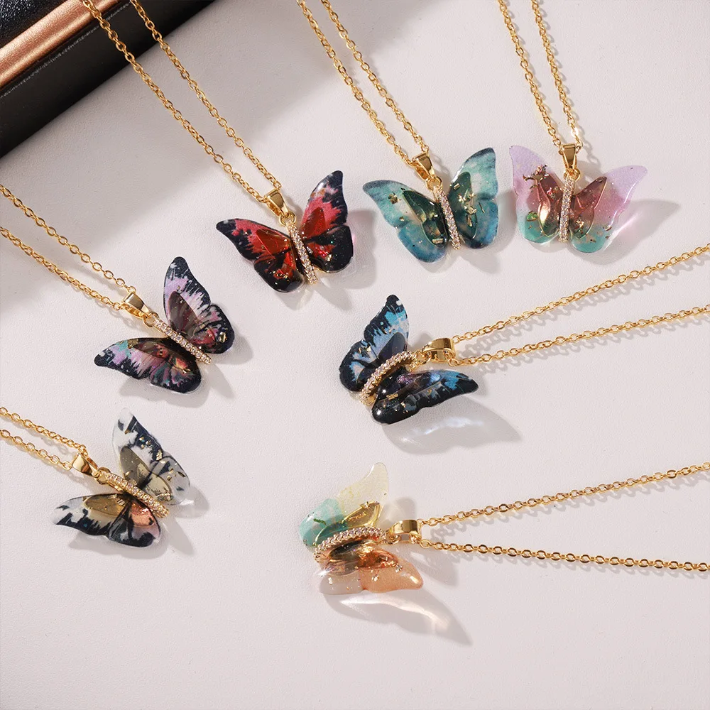 Fantasy Gradient Colorful Necklace for Women Girl Resin Copper Butterfly Simple Designer Stainless Steel Clavicle Chain Jewelry