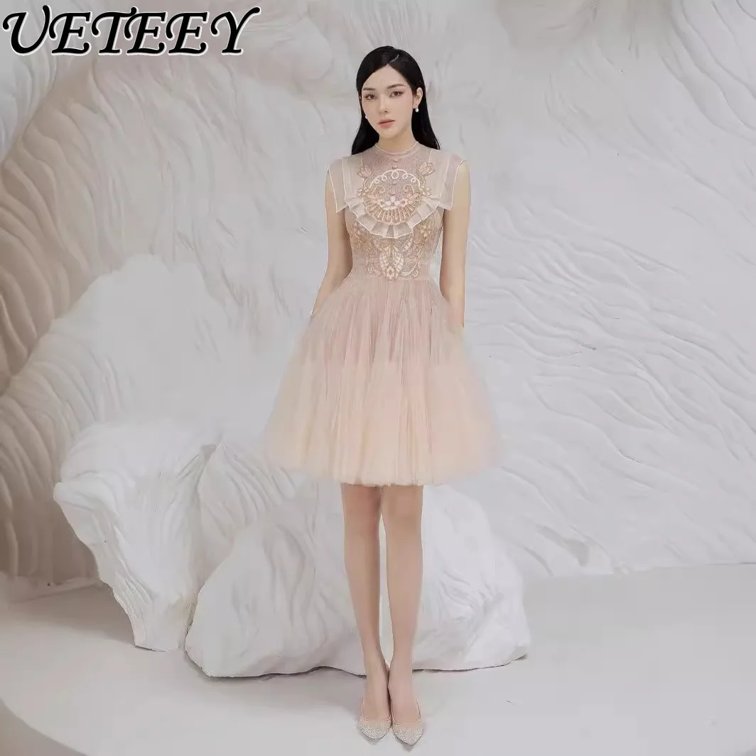 فستان تنحيف صيفي 2025 بلون الشمبانيا عالي الخصر بدون أكمام ومطرز على شكل فراشة شبكي منتفخ للحفلات فساتين قصيرة للأميرات