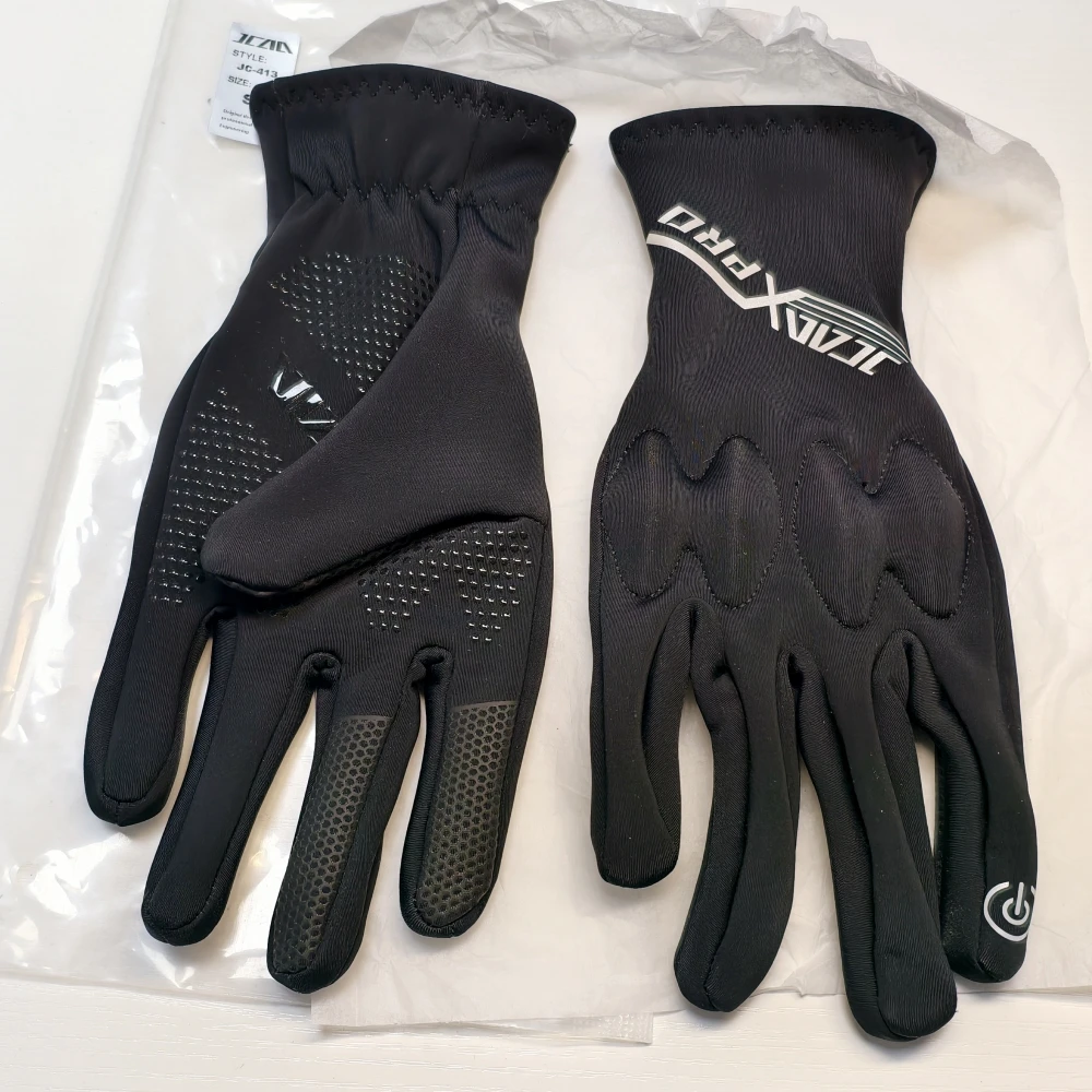 

Lightweight Winter Warm Cycling Gloves Built In Soft Protective Shell Full Finger Motorcycle Bicycle Gloves