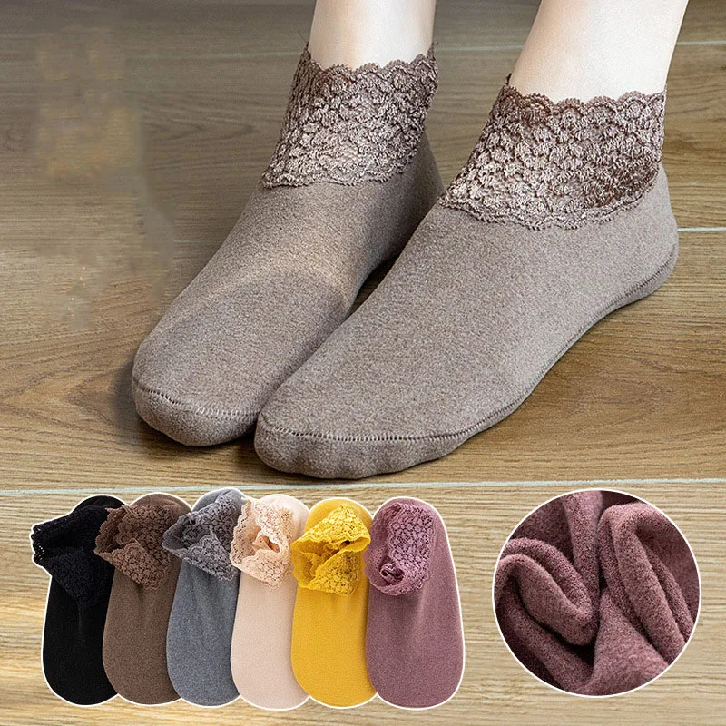 DE velvet fabric Woman Socks  Autumn Winter Warm and thickened Short Lace Postpartum Loose Sleep Grip Floor Anti slip Cute socks