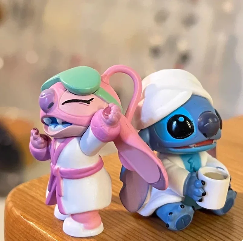

Stitch Nighttime Bath Relax Time Series Blind Box Kawaii Action Figure Room Decoration Cartoon Toy Model Surprise Collectible Gi
