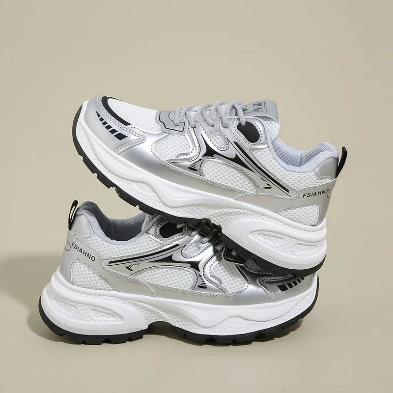 

Женская обувь для папы, повседневные кроссовки в корейском стиле для бега с толстой подошвой, весенне-осенние сезонные спортивные кроссовки