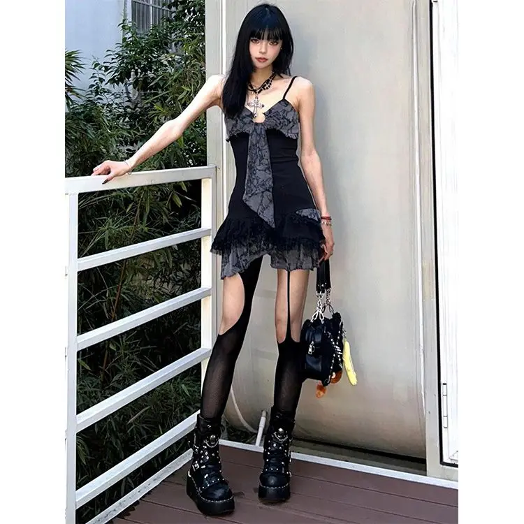 Suspender Dress With Lace Stitching Pure Lust Style Sexy Hot Girl New Summer Style Waist Slimming Short Skirt Trendy