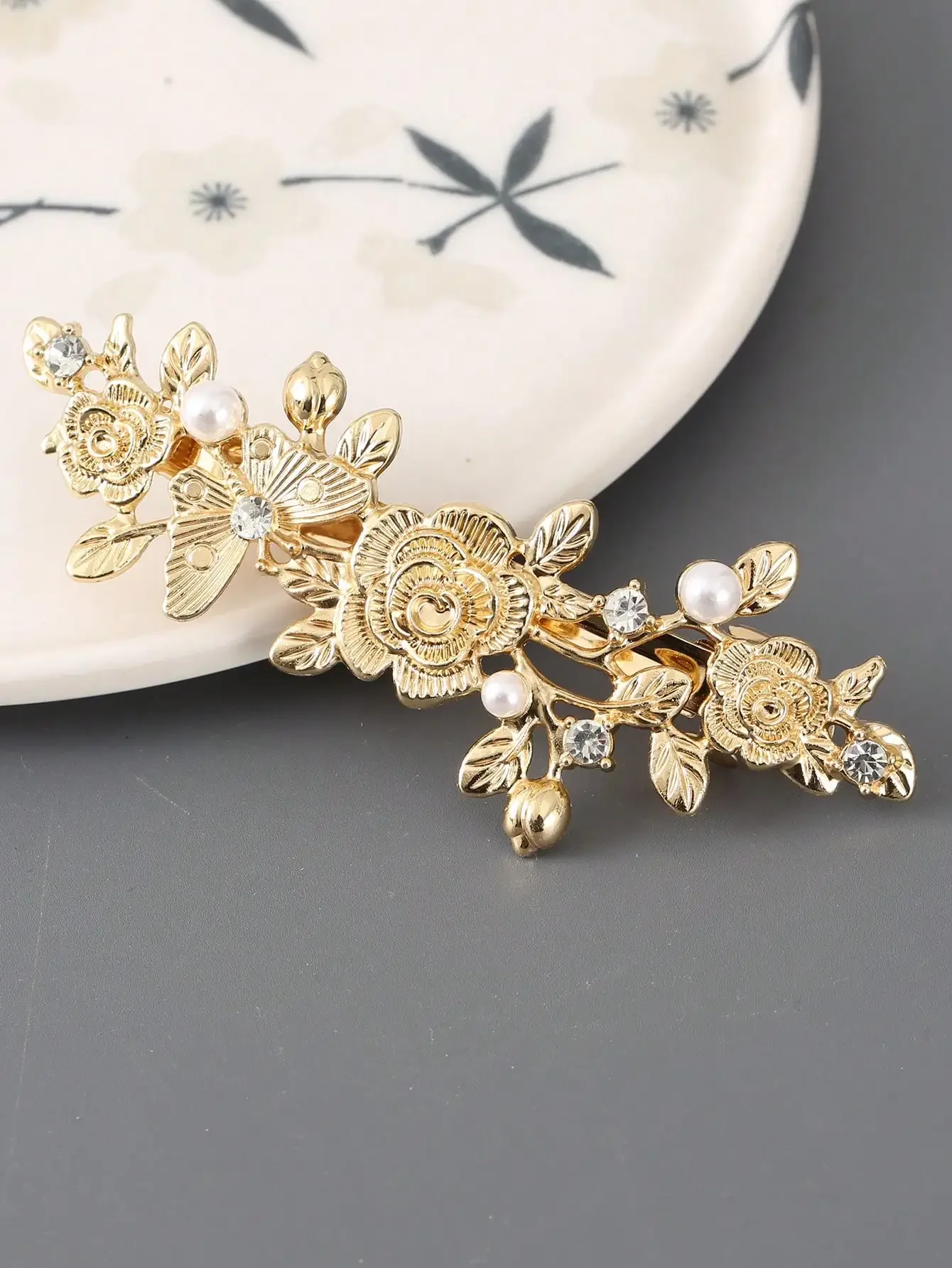 

Vintage Floral Butterfly Faux Pearl Rhinestone Hair Clip Barrette For Women