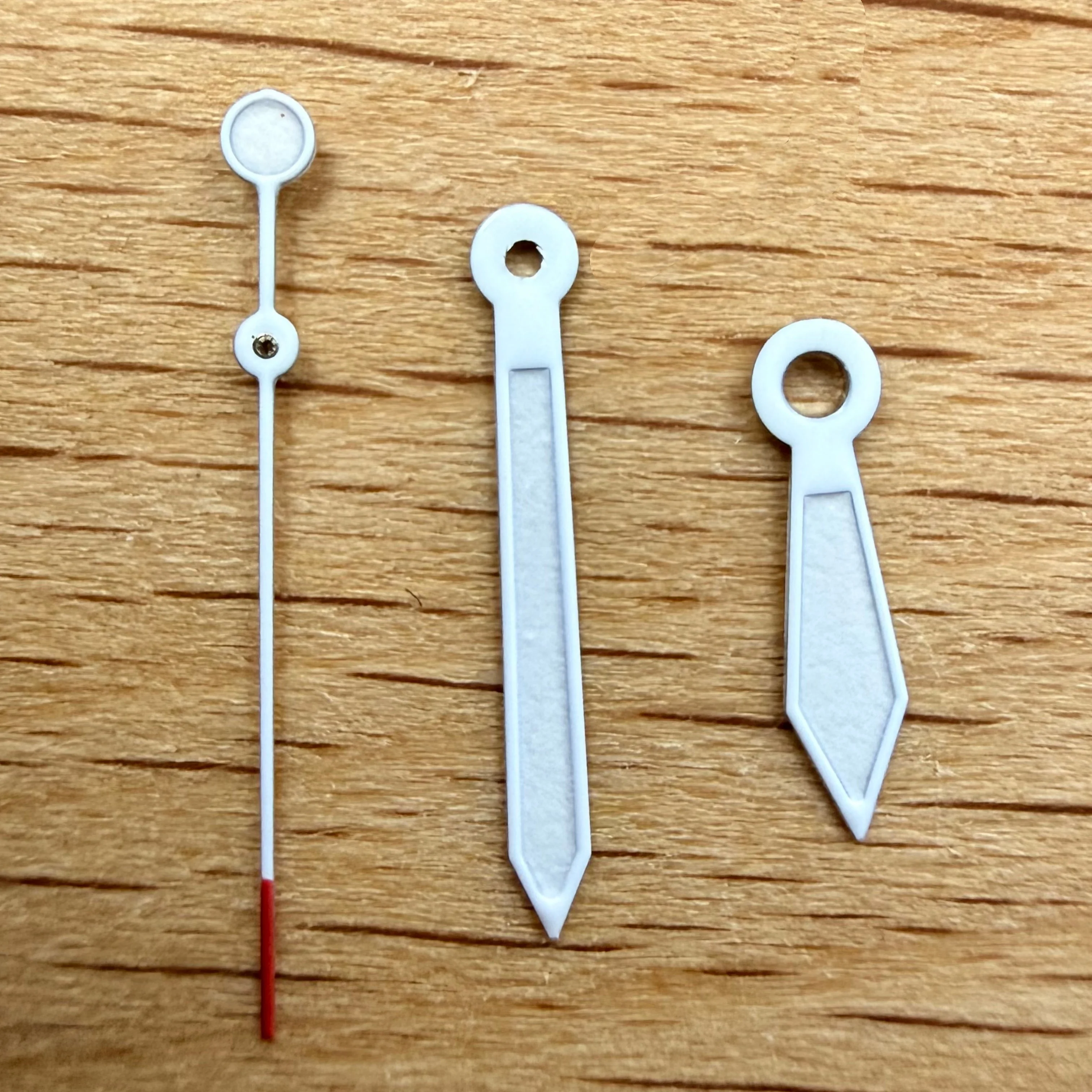 NH35 Watch Hands Set Green Luminous Red Tip Second Hand Fit NH35 NH36 ETA2824 2836 PT5000 Miyota 8205 8215 821A Movement view 4