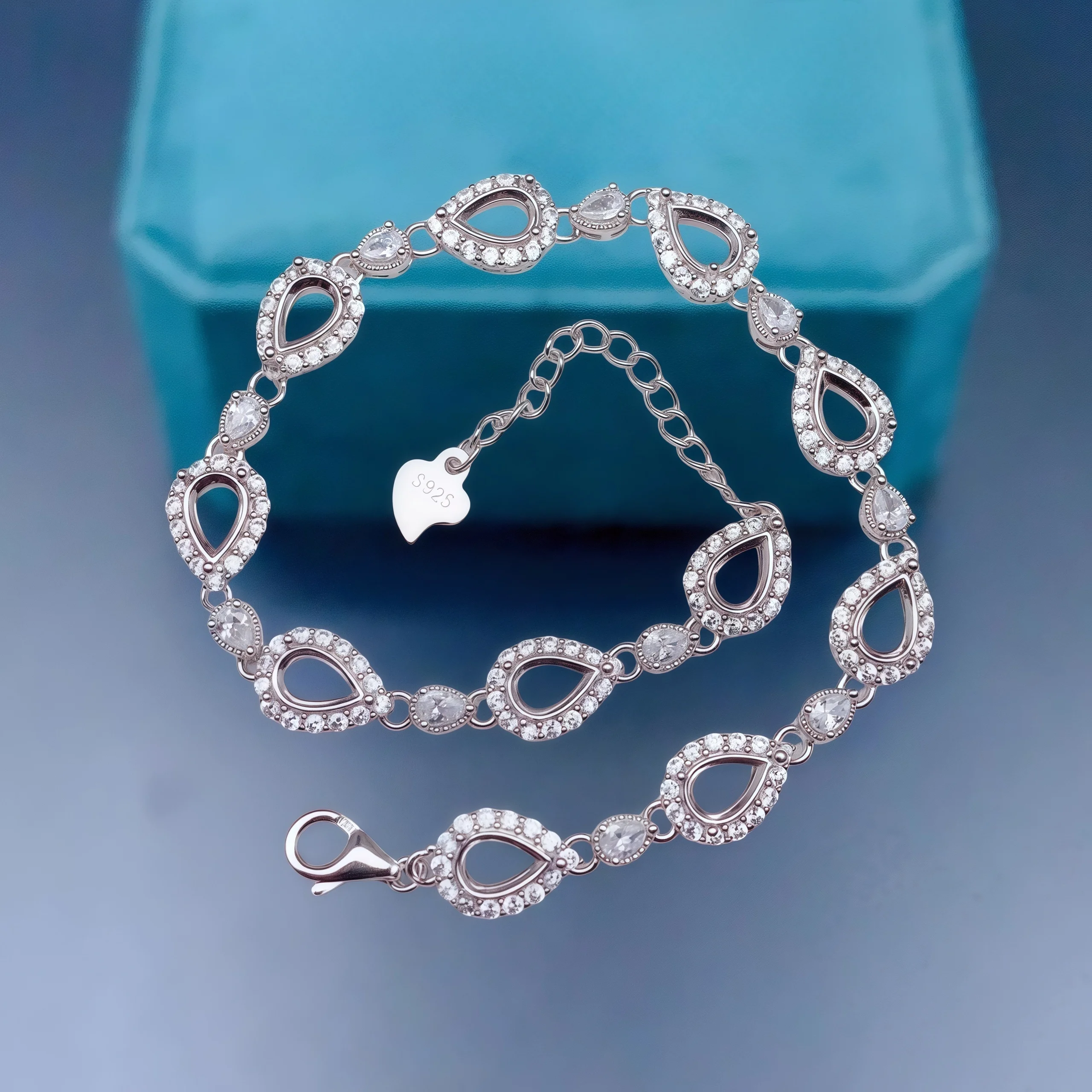 L S925 فضة لتقوم بها بنفسك إعدادات حامل سوار فارغ 4*6 مللي متر قطرة الماء حجر غرامة مجوهرات Charm تصميم فاخر الزركون ل Wo