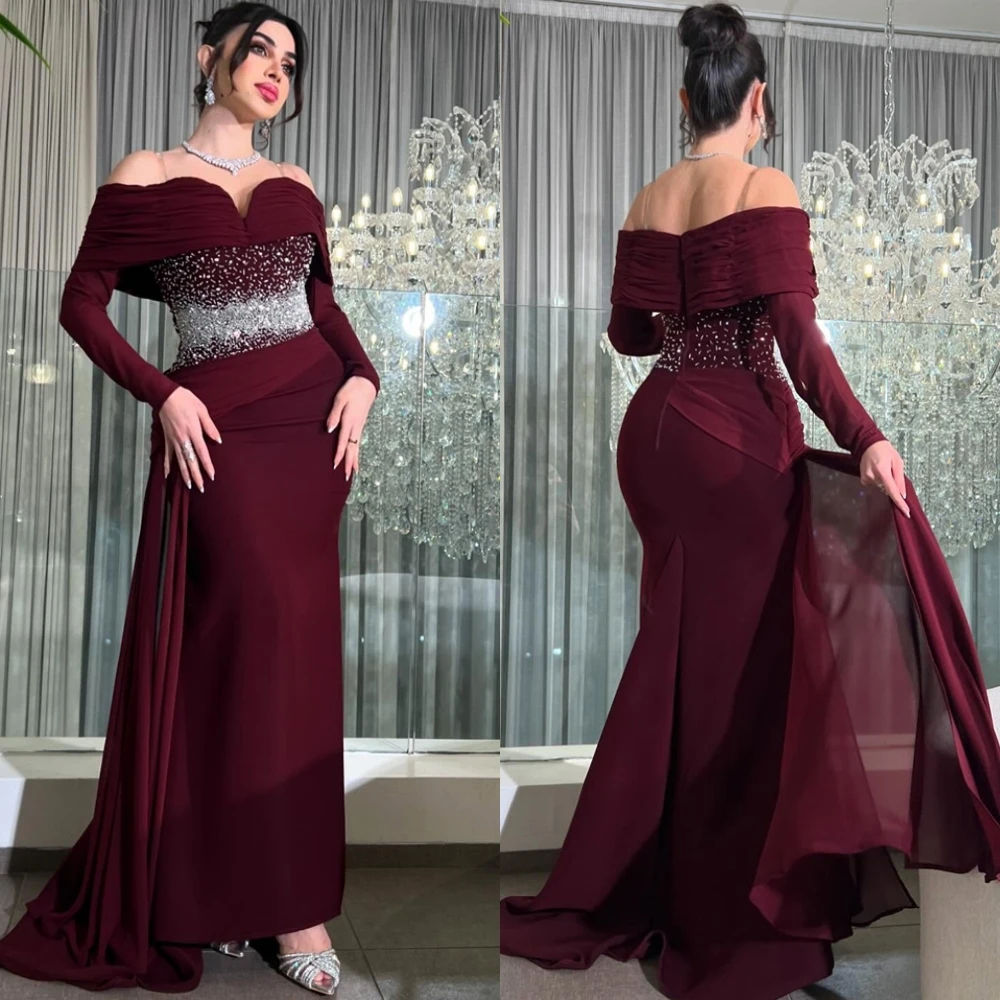 فستان سهرة أنيق من الجيرسيه الأحمر مخصص برقبة قارب وأكمام طويلة فساتين حفلات رقيقة حورية البحر كريستال فساتين المشاهير