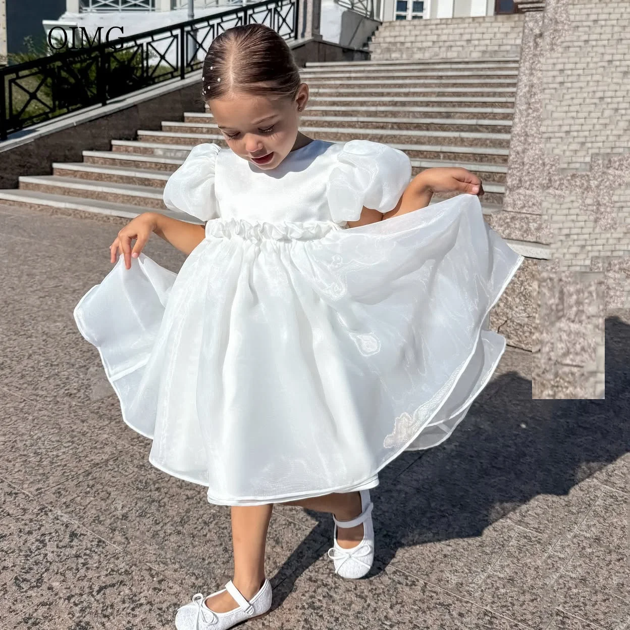 OIMG 아이보리 오 넥 A 라인 플라워 걸 드레스 퍼프 슬리브 무릎 길이 웨딩 파티 드레스 생일 성찬식 맞춤형