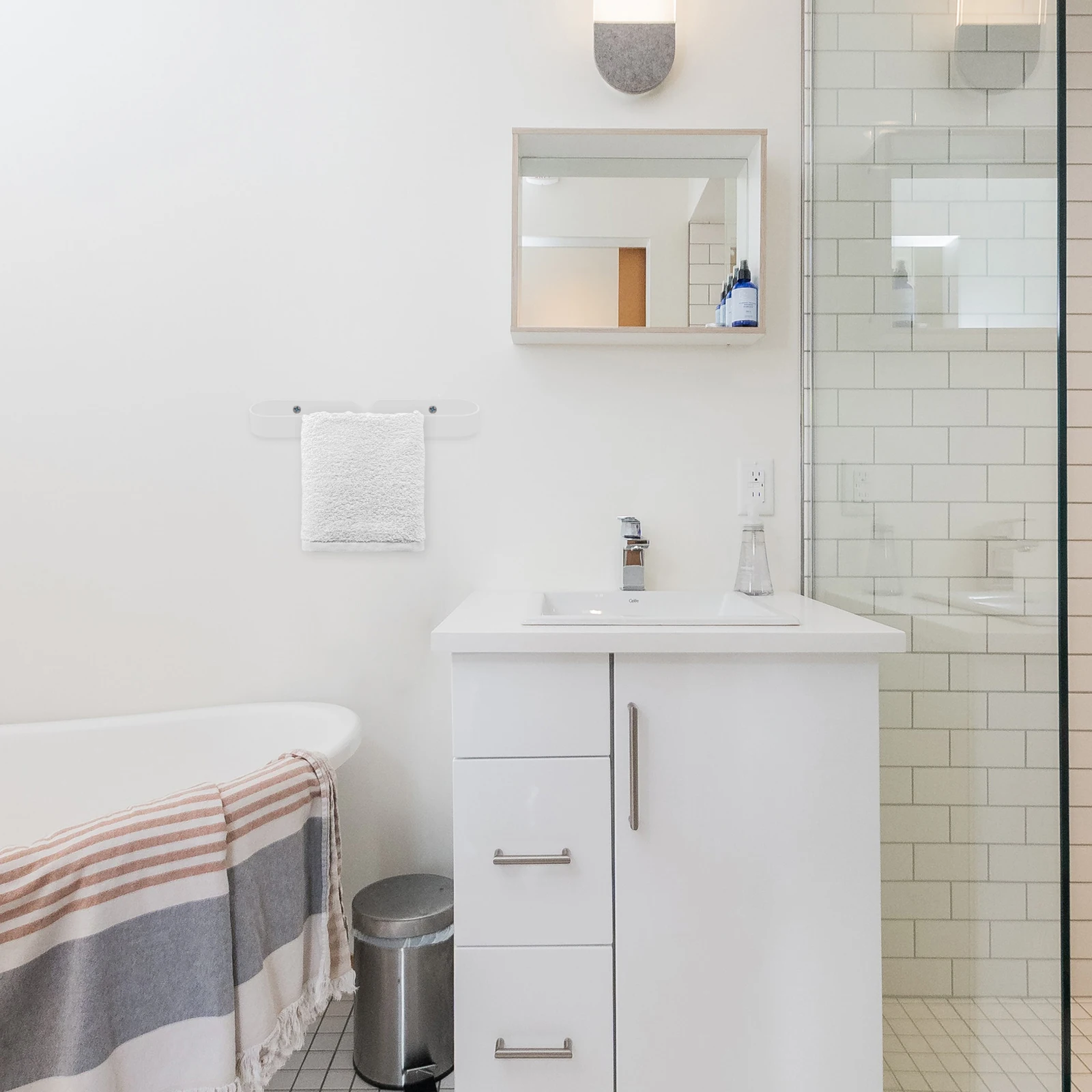 

Space Aluminum Hand Towel Holder Bathroom Wall Mounted Punch Free Towel Bar Hanging Rack Water Proof Kitchen Bathroom Storage