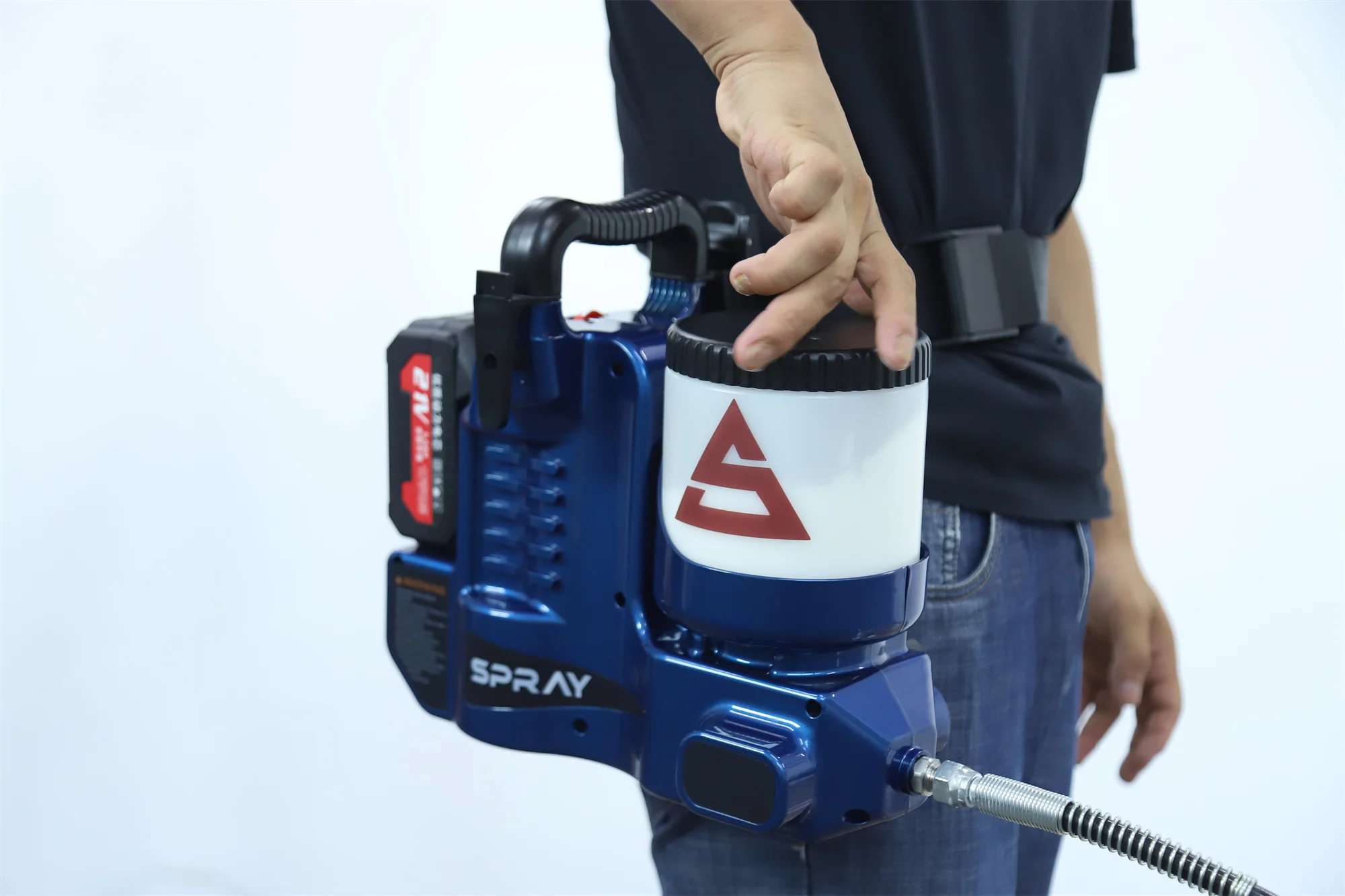 Tragbare Mini-Ausrüstung für automatische Sprühmalerei für DIY-Holzsprühprojekte