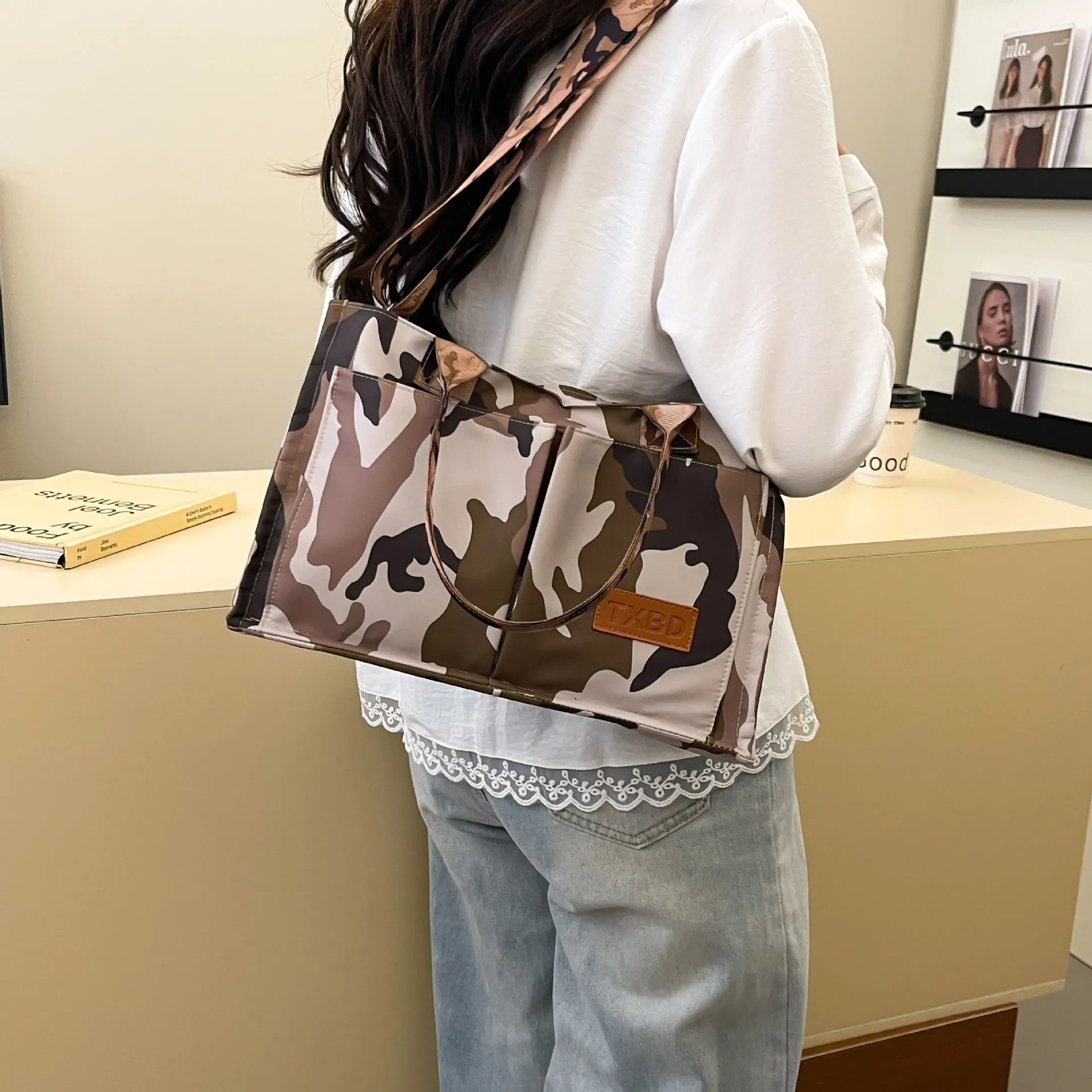 

Tooling Canvas Bag Kaha Tote Bag Open Handbag Shoulder Bag Casual Trendy Bag Large Capacity Tote Bag