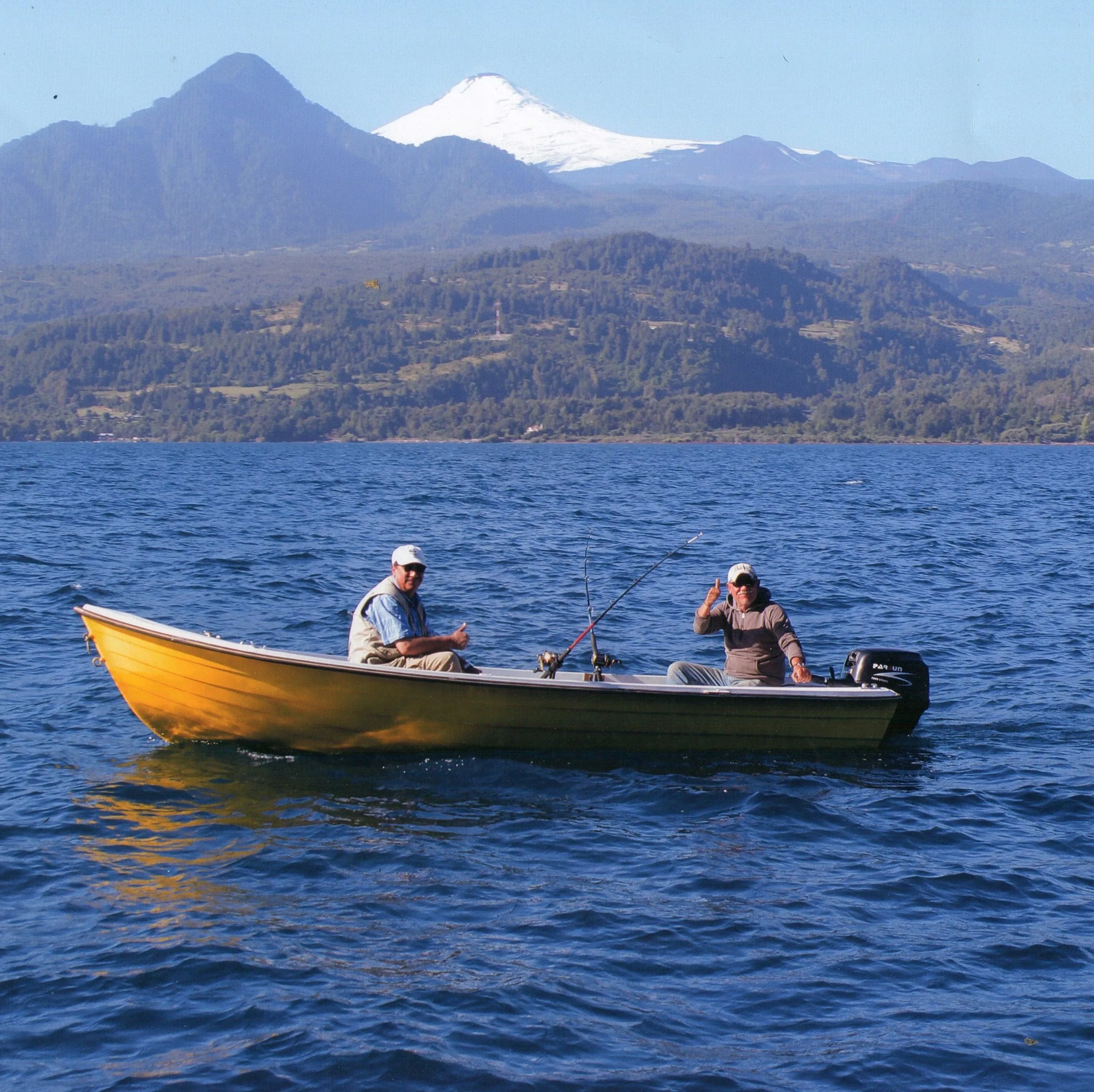 Motor de popa 40HP e compatível com Yamaha E40X