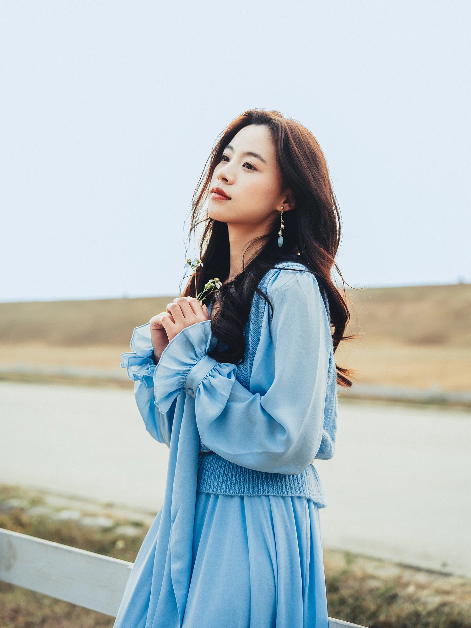 

Коллекция Sahara Spring: Мягкий вязаный свитер в 4 цветах, винтажный, приталенный, с круглым вырезом, женский, модный