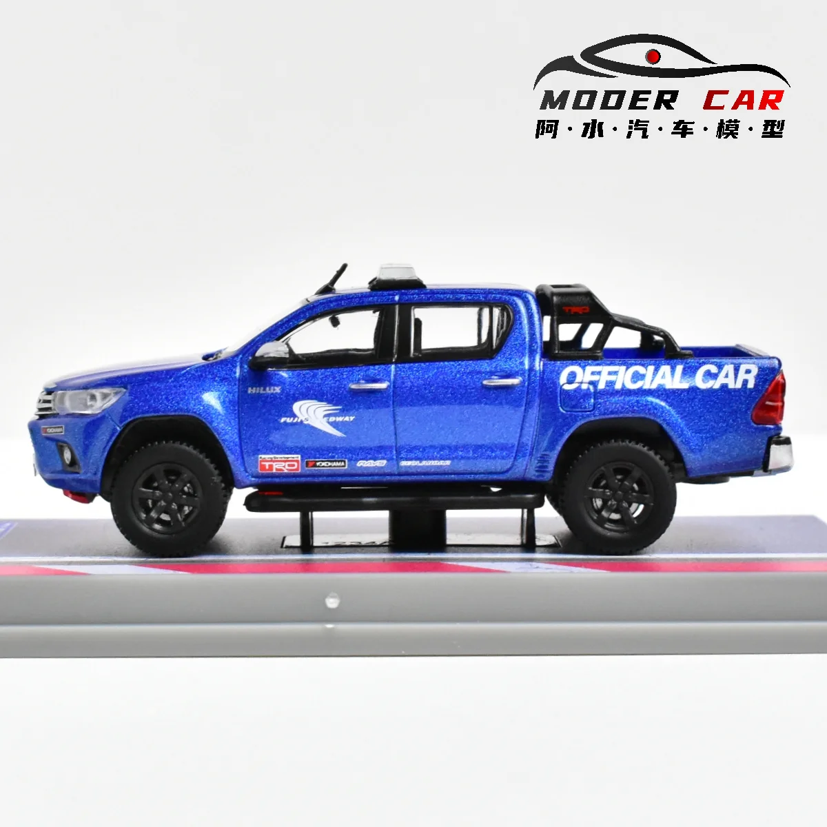 Tarmac Works 1/64  Hilux  alloy car model toy