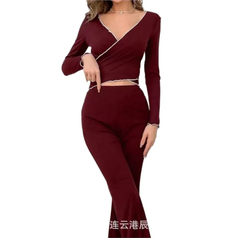 Pigiama da donna Set da 2 pezzi Pigiama sexy a maniche lunghe con scollo a V che può essere indossato all'esterno come vestiti per la casa Pantaloni svasati Abbigliamento per la casa