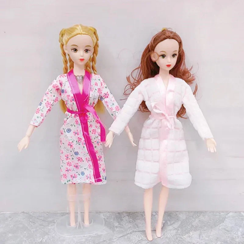 Handgemachter Bademantel für 30cm Puppen süße Mini-Artikel Gesichts maske Haarschmuck Set Miniaturen Spielzeug für Mädchen Spielset