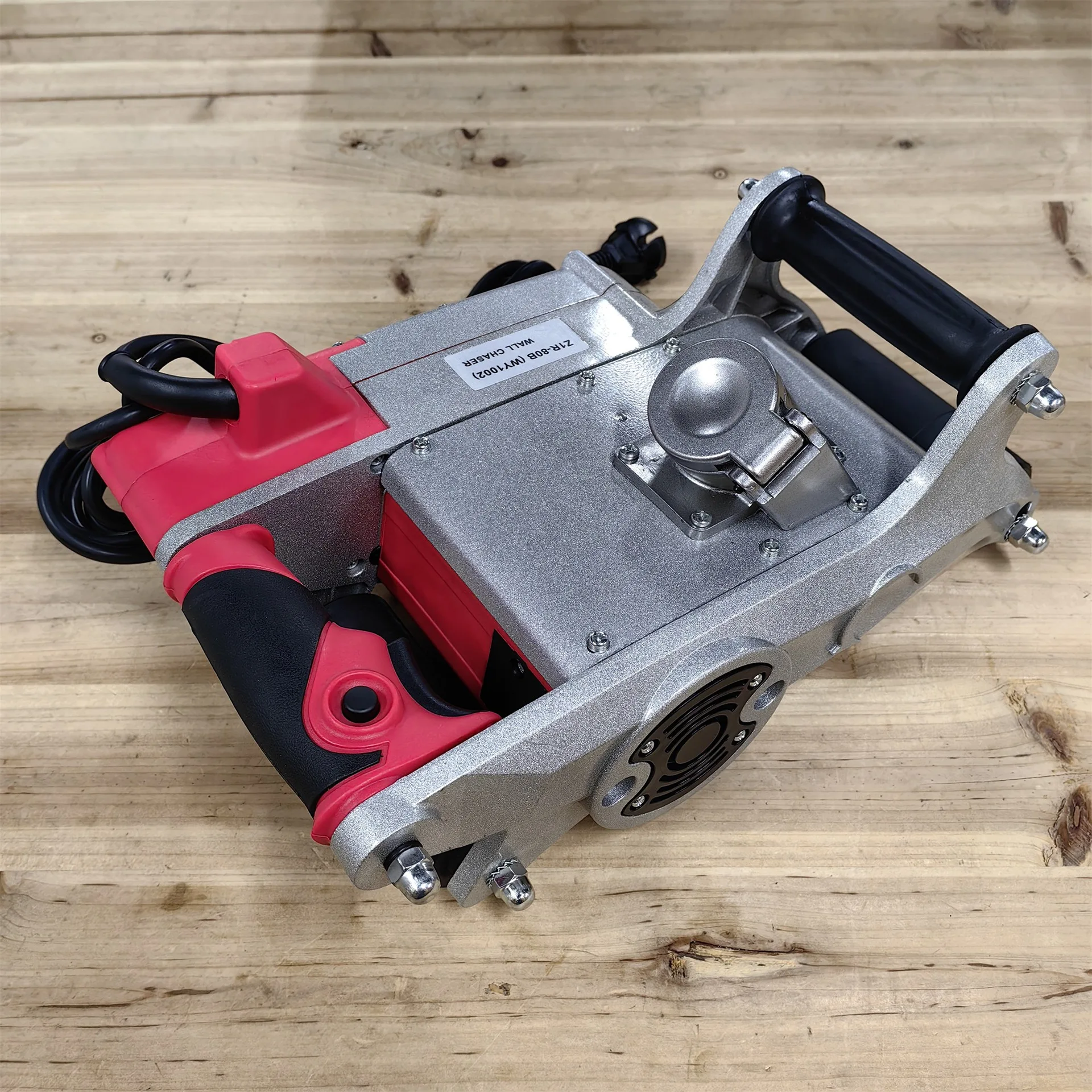 

Подходит для электрического долбежного станка для кирпичных стенок из пеноматериала, электрического долбежного станка для легкого кирпича, безпыльного станка для резки сантехники.