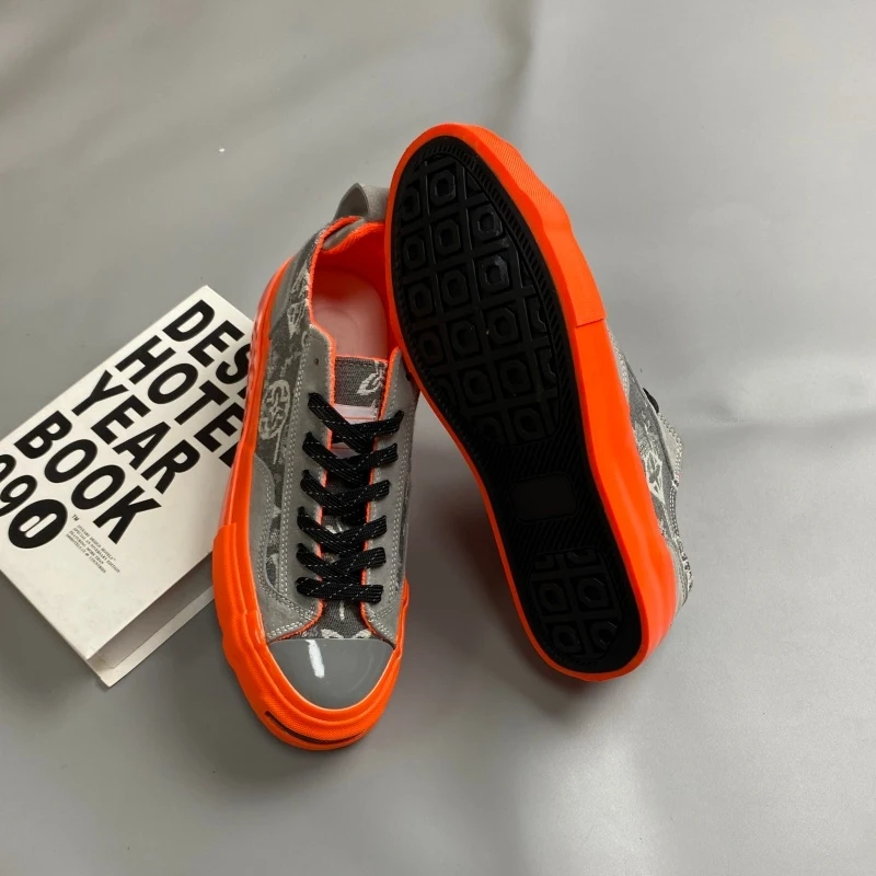 Gray Orange Contrasting Vintage Graffiti Canvas Shoes with Thick Soles, Anti Slip and Niche Design Sense, Board Shoes with Stree