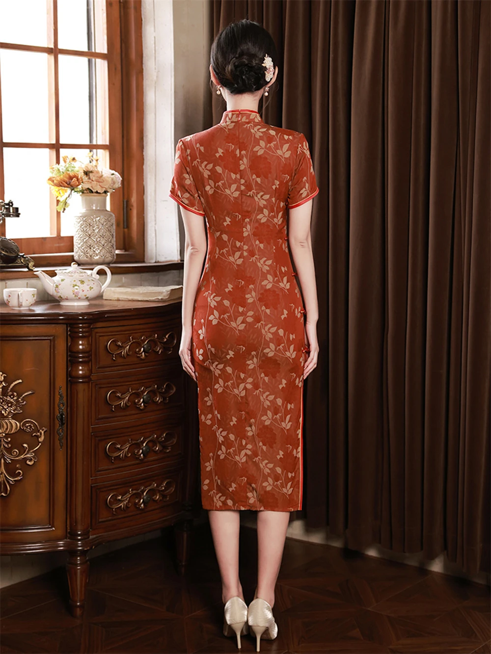 Frauen Frühling Sommer Retro rot Jacquard Qipao elegante chinesische traditionelle verbesserte schlanke Kleid orientalischen Temperament Cheong sam Kleid