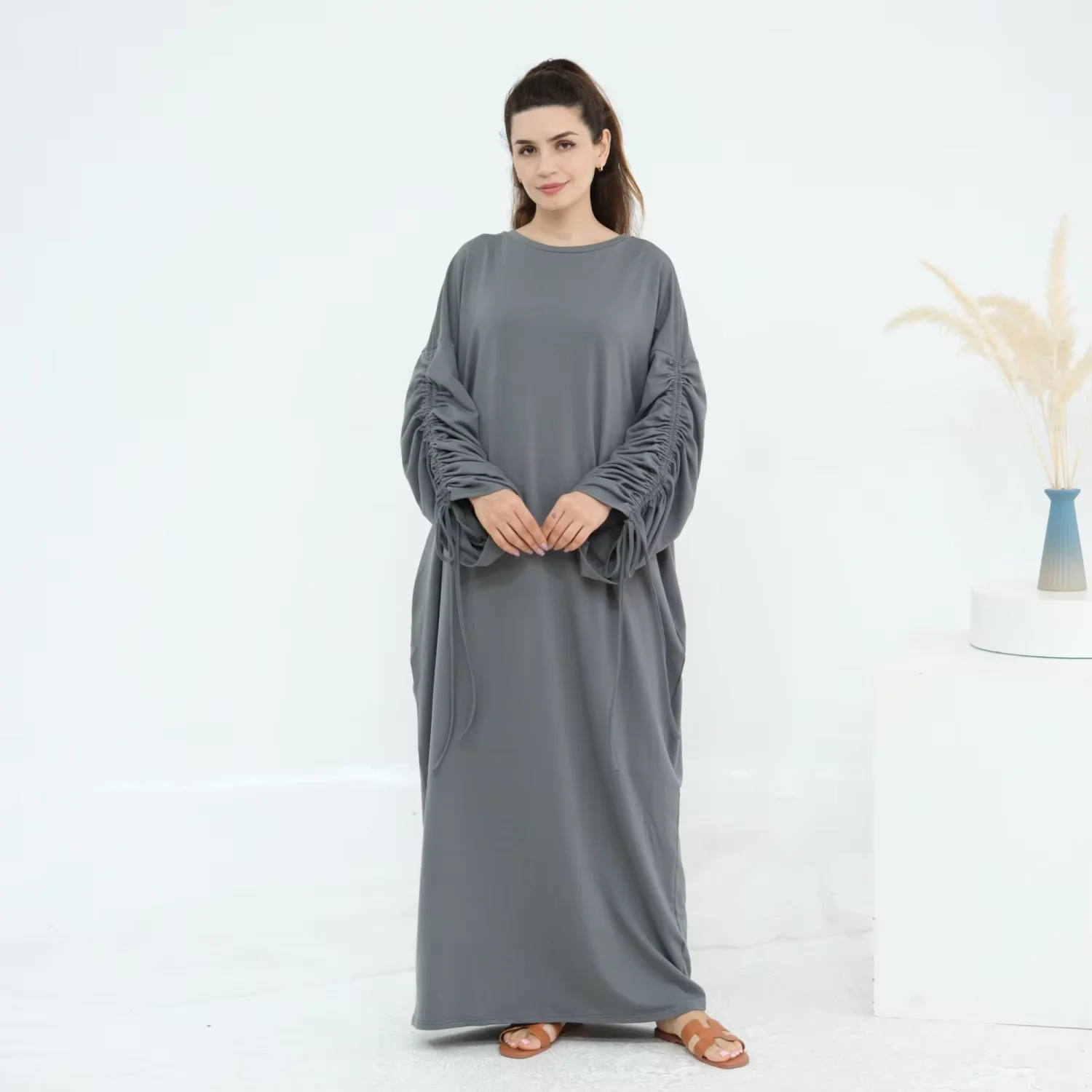 

New Dubai Abaya Women Muslim Long Dress with Drawstring Cuffs Sleeve Eid Djellaba Islam Jalabiya Femme Robe Caftan Kebaya Kaftan