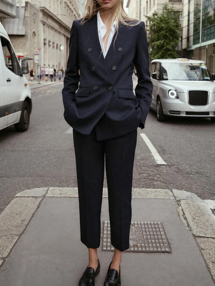 

Осенний новый модный тренд в европейском и американском стиле, простая женская универсальная куртка без лацканов и брюки со средней талией