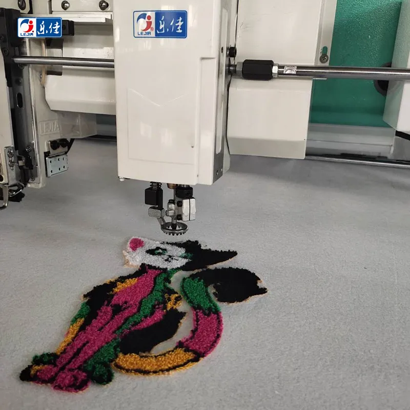 Máquina de bordar informática Aari LJ-902+602