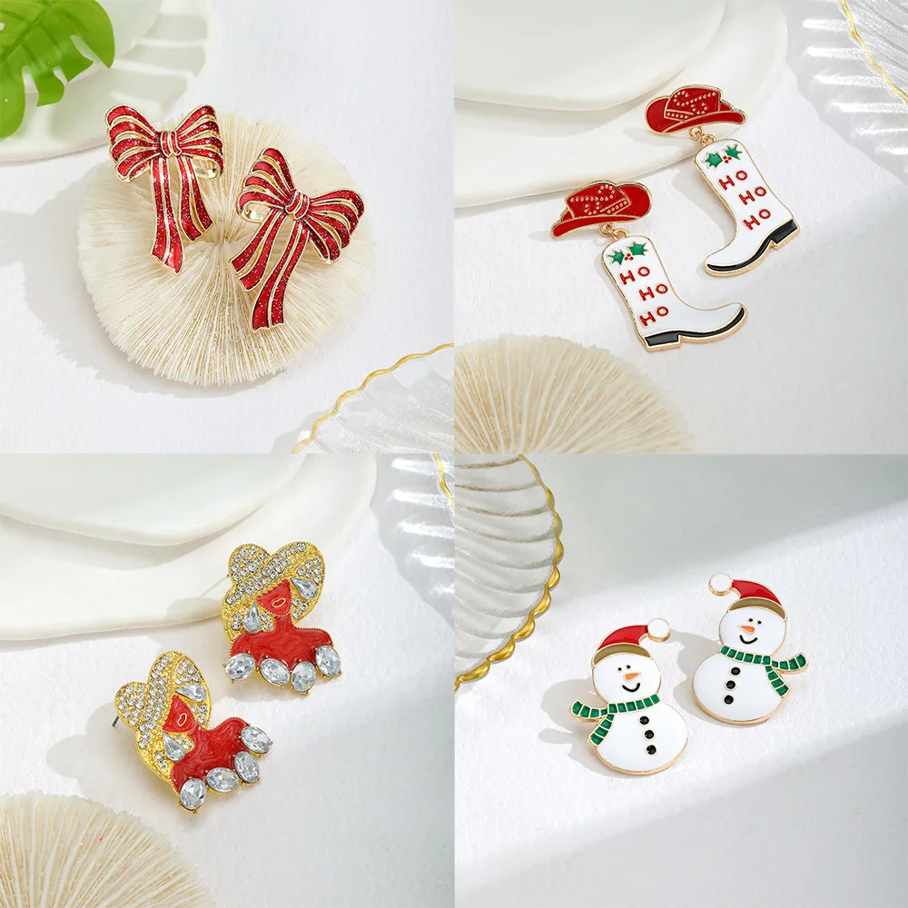 A Pair of Christmas Earrings Fashion New Red Bow Snowman Boots Earrings Alloy Dripping Oil Ear Studs Party Jewelry Accessories