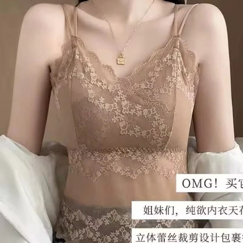 

French-style lace camisole with chest pads, double shoulder straps, suitable for both inner and outer wear, sexy long-length lin