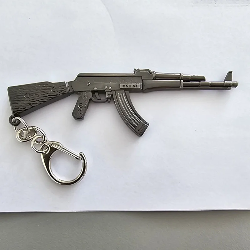 9cm CSGO New Style AK-47 Model Weapon Keychain for Men Boys Counter Strike Metal Key Ring Fans Collectible Jewelry Accessories