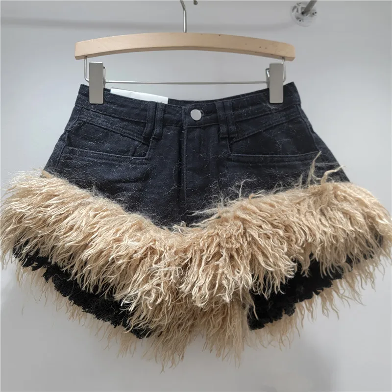 Pantaloncini di jeans patchwork pelosi per donna, ragazza calda stile americano 2025 Autunno Inverno Nuovi pantaloni caldi sexy con sollevamento dell'anca a vita alta sottile