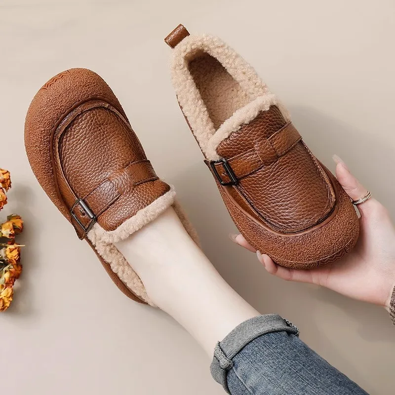 

GKTINOO Genuine Leather Mom Shoes 2025 Winter Soft Sole Women Sneakers With Warm Plush Flats Women Casual Shoes Loafers