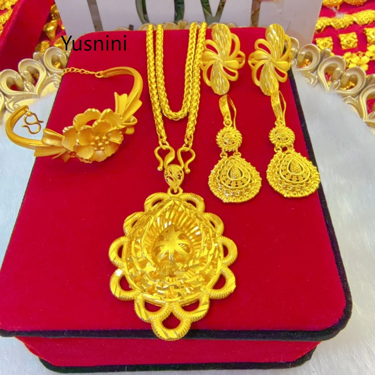 

New Fashion Dubai High end 24K Gold Plated Necklace Earrings Rings Bracelets Exquisite Wedding Party Jewelry Set for Lovers 777