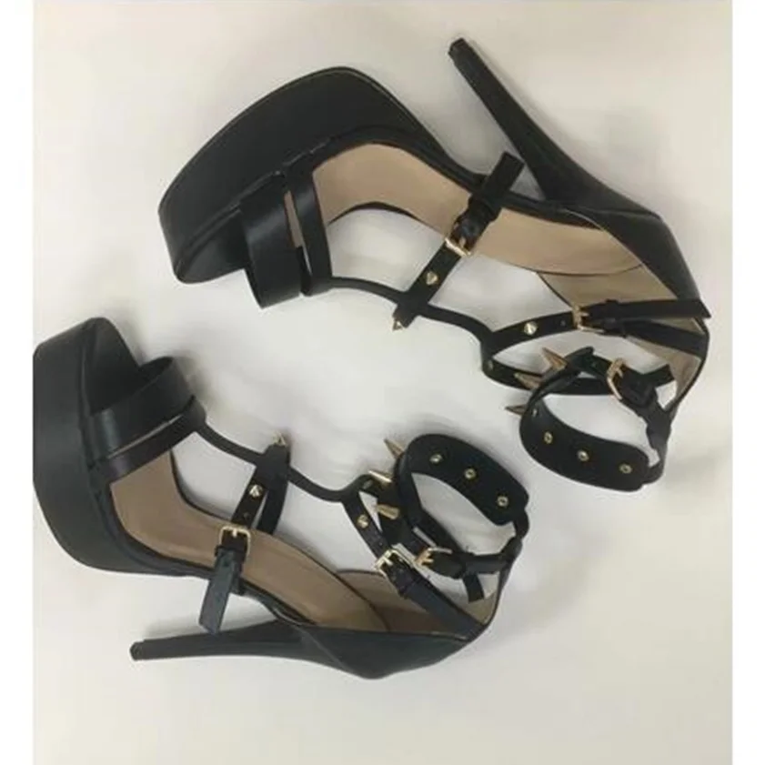 

2022 Woman Gladiator Sandals with Platform Cool Rivet Decor Female Open Toe Ankle Wrap Black Pumps Sandals