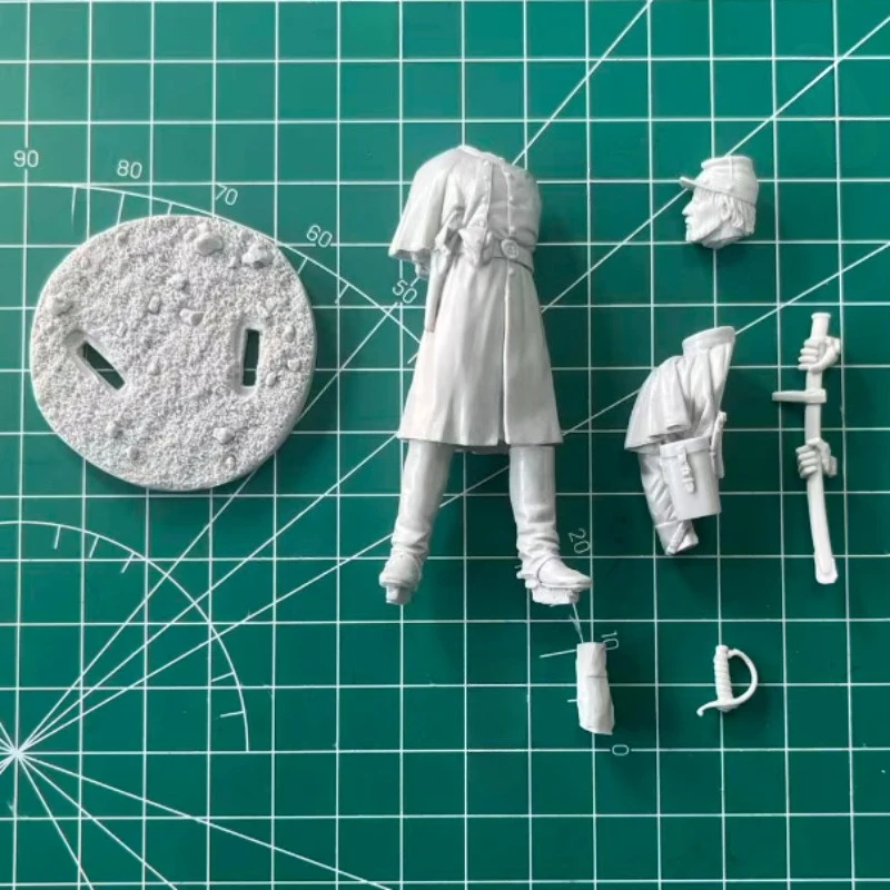 Kit de figurines en résine moulée sous pression, échelle 1/24, ancien officier d'infanterie, jouets miniatures, non assemblés, non peints, Diorama à monter soi-même