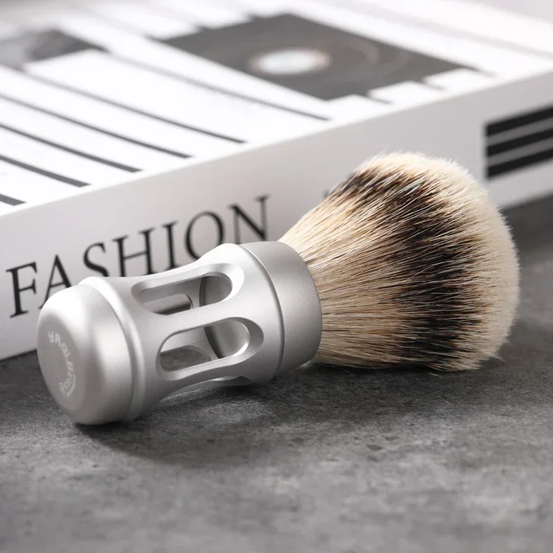 2026-flash-sale！24mm-bandstand-matte-chrome-metal-handle-silvertip-hair-shaving-yaqi-brush-for-boyfriend's-gift