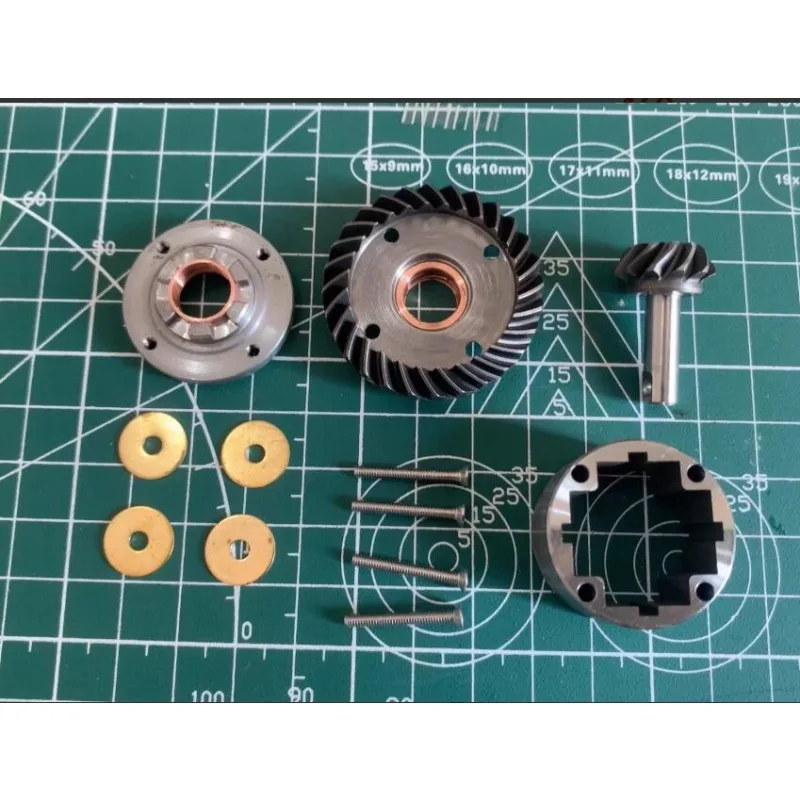 

1/7 RLAARLO MK07 RC Crawler Steel Spiral Gear & Full Steel Differential Upgrade Parts,28T Gear, 25% Faster Speed, Wear-Resistant