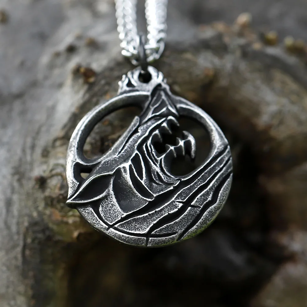 2022 NEW Men\'s 316L stainless-steel retro Nordic Viking Rune wolf Pendant Necklace fashion punk biker Jewelry Gift free shipping