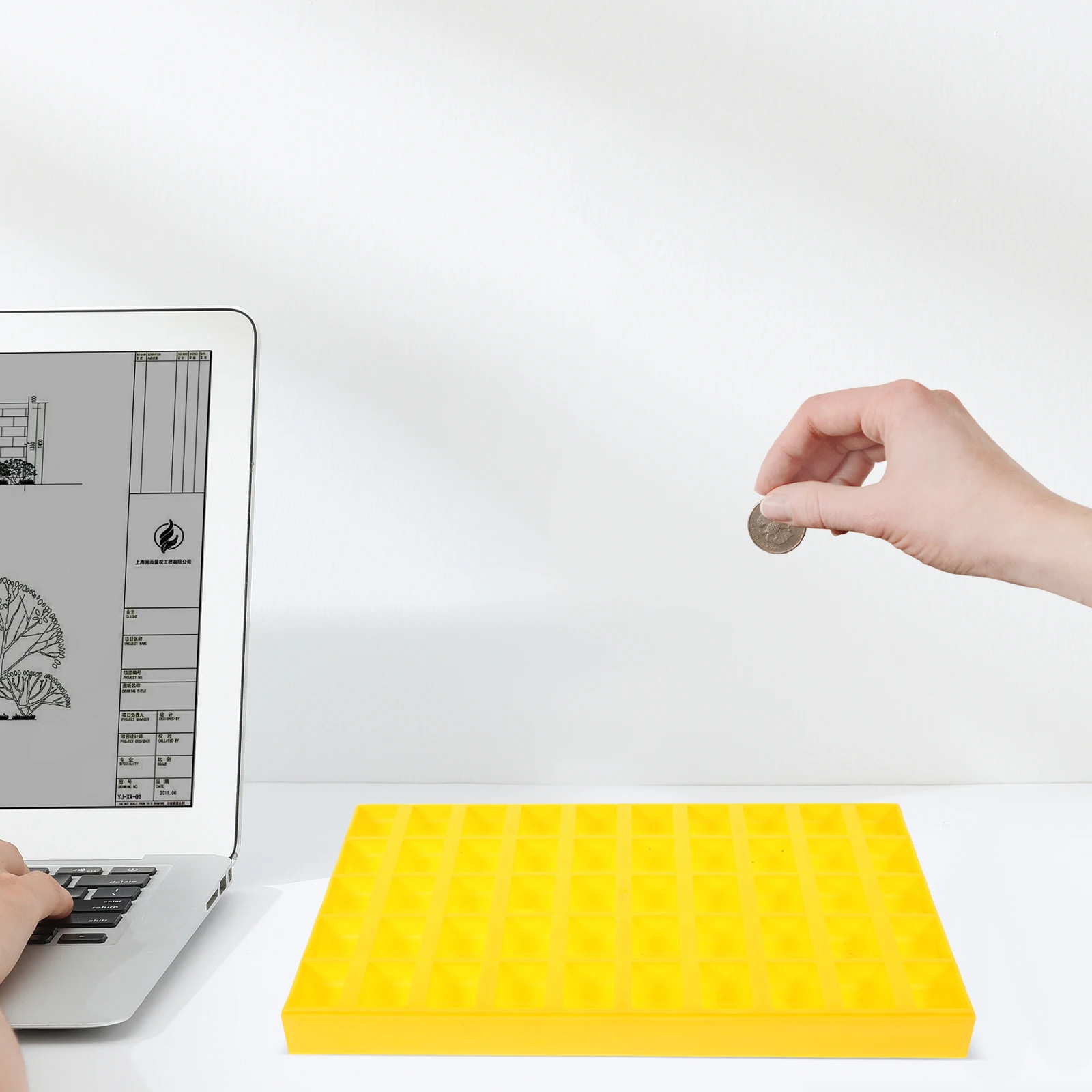 Coin Storage Box 500 Capacity Yellow Plastic Multi grid Sturdy Reusable Bank Supply Household ganizer Storage Case