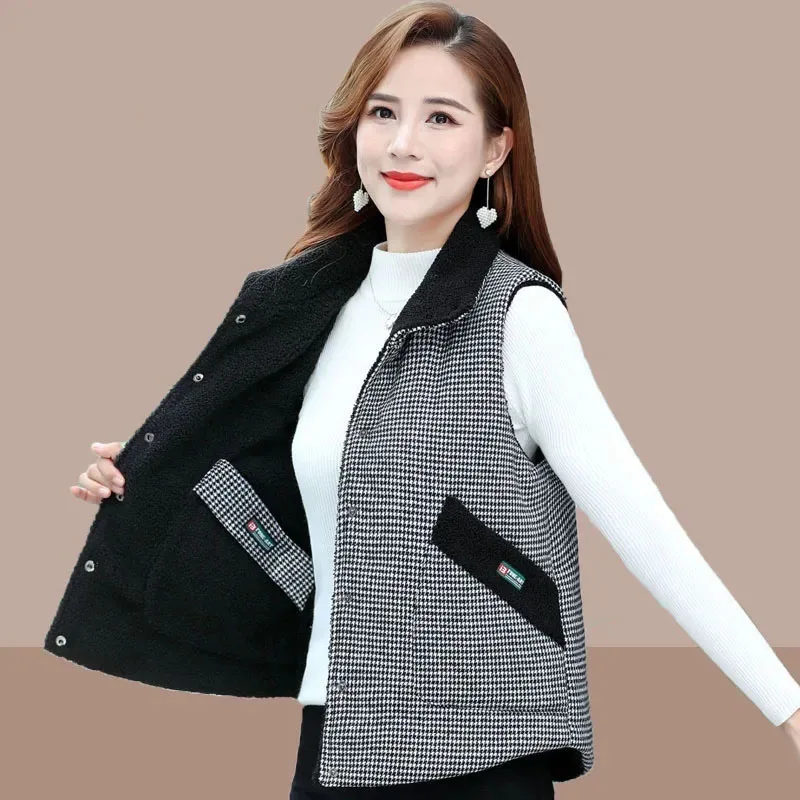 

Korean Female Wear Both Sides Vest Coat 2025 Middle Aged Mother Large Size 5XL Waistcoat Jacket Autumn Ladies Fashion Sleeveless