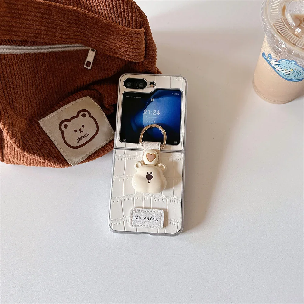 Cream Colour Bear Metal Ring Phone Case for Samsung Galaxy Z Flip 7 6 5 4 3 Leather Crocodile Texture Shockproof Cover Z Flip7FE