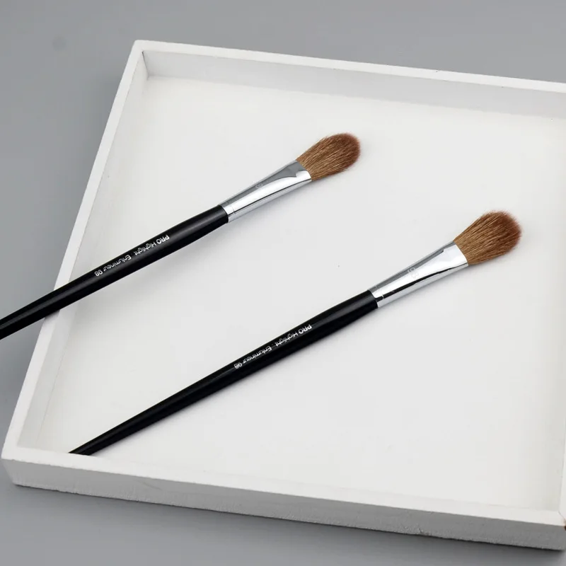 High End NO.98 Pro Highlighting Makeup Brush Goat Hair Black Long Handle Big Eyeshadow Blender Makeup Brush