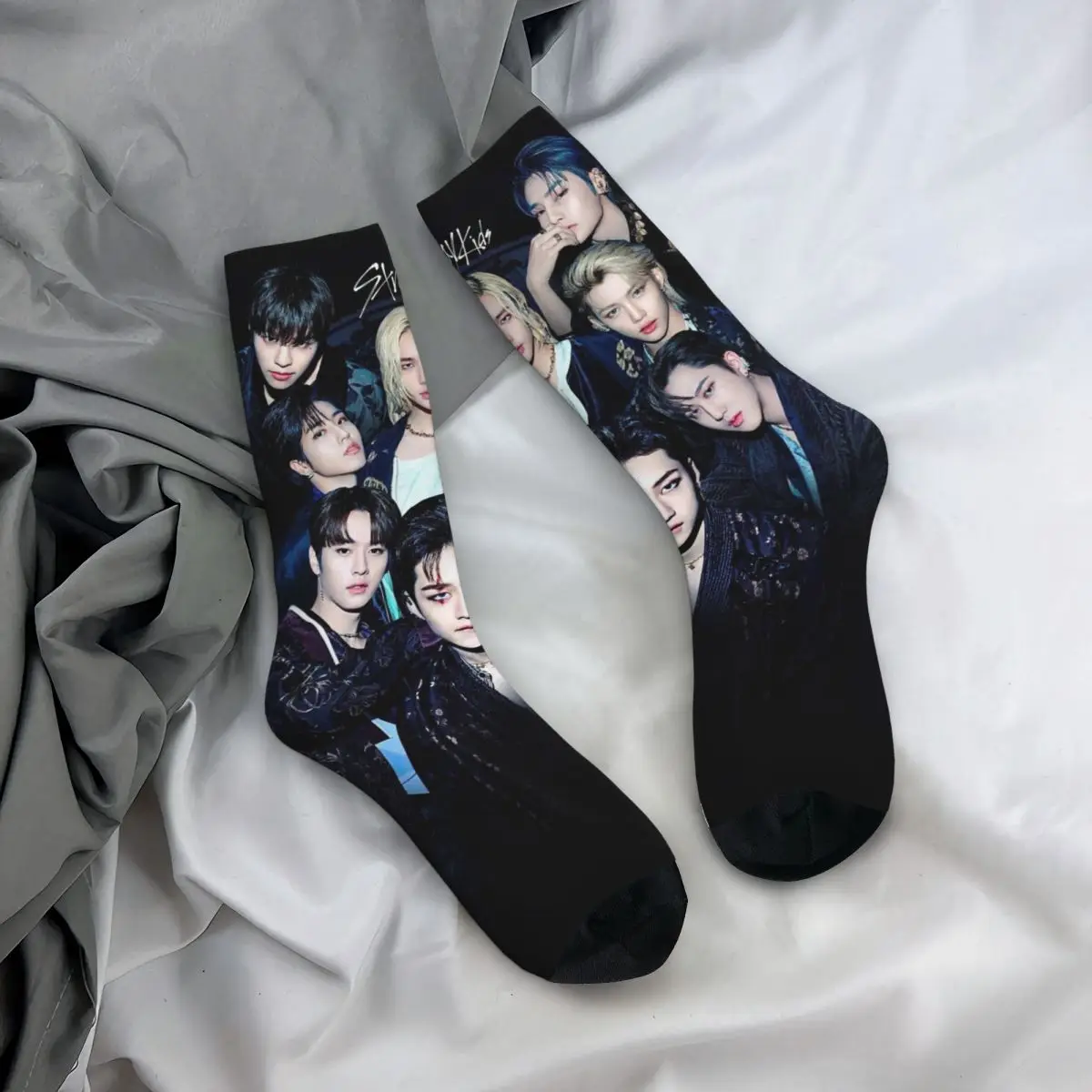 Stray Kpop Kids Star SKZ Singer Idol Socken Herren Damen Casual Straykids Socken Hip Hop Frühling Sommer Winter Mittelrohrsocken