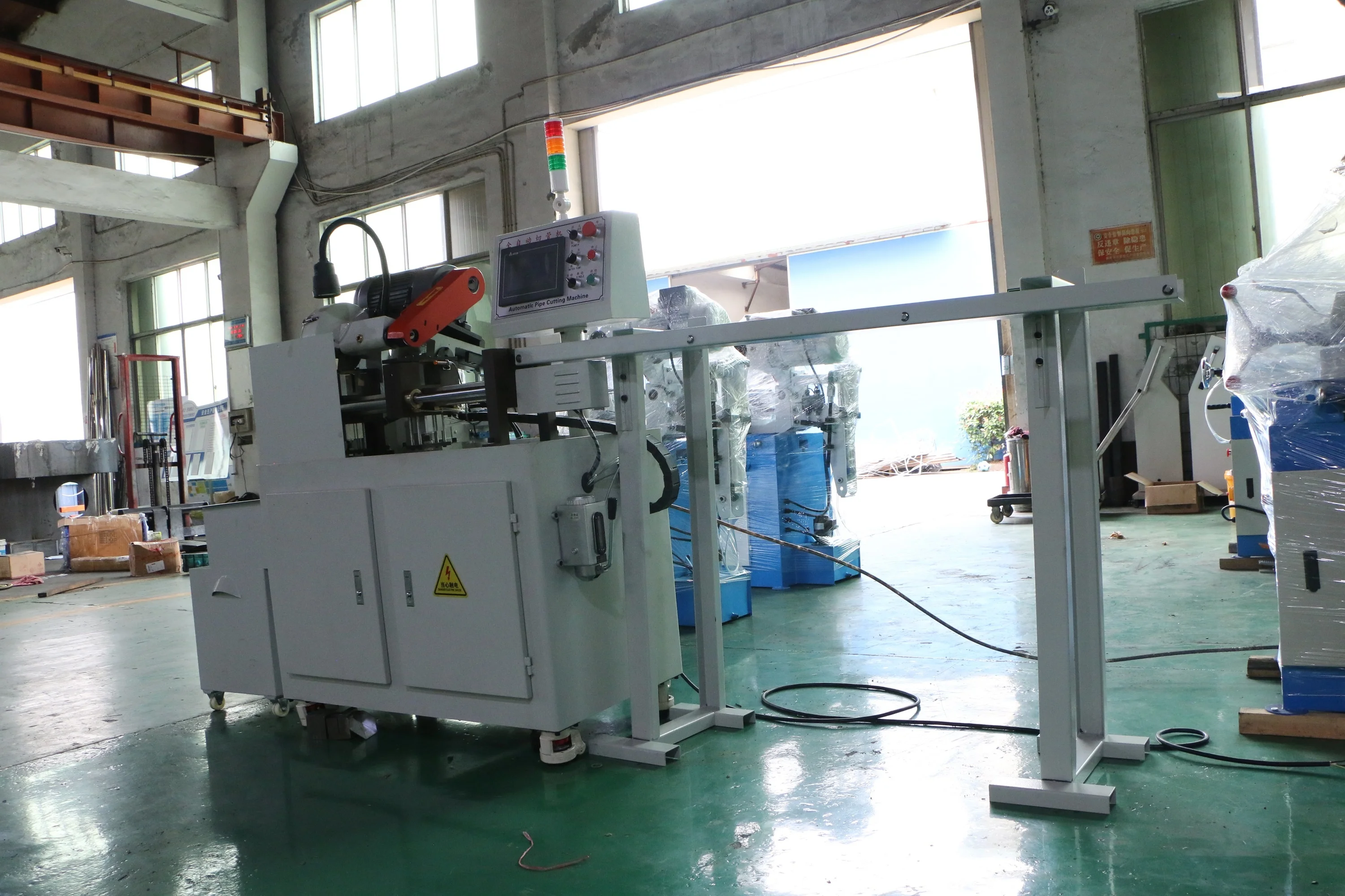 Customized BR250 CNC Automatic Aluminium Square Pipe And Tube Cutting Machine
